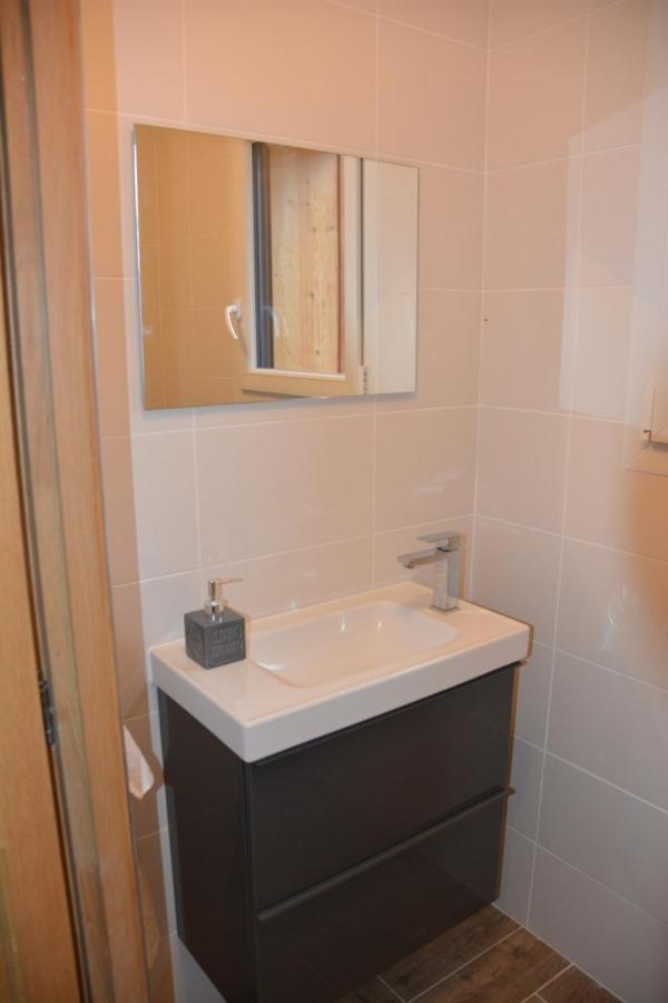 Chalet Alexanne - Meuble De Tourisme Classe 3 Etoiles - Porte De St Gervais ปาสซี ภายนอก รูปภาพ