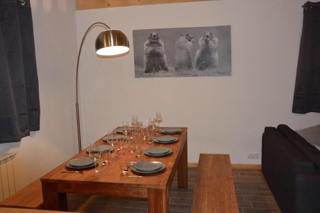 Chalet Alexanne - Meuble De Tourisme Classe 3 Etoiles - Porte De St Gervais ปาสซี ภายนอก รูปภาพ